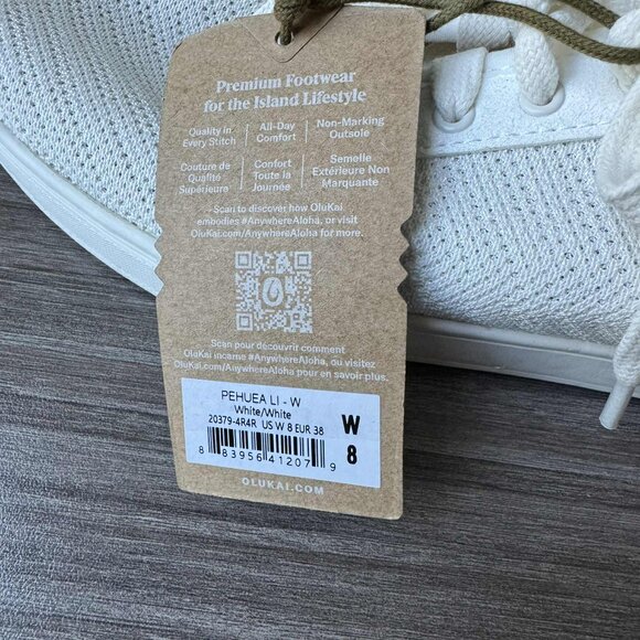 New Olukai Pehuea li Mesh Sneakers Women's  $100 in White - Picture 13 of 16